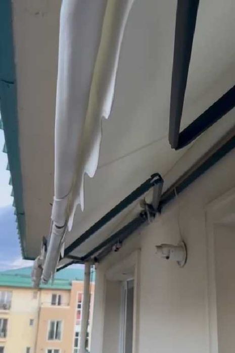 2 copertine retractabile automat cu stor, crem, 3x2,5 m vidaXL (utilizată)