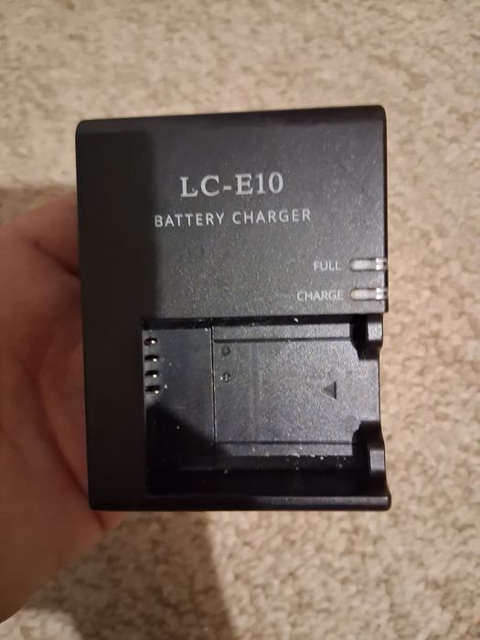 Incarcator compatibil cu baterii Canon