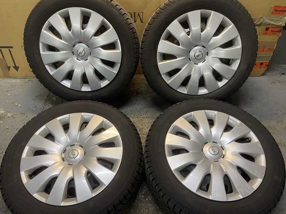 Jante 16 roti iarna Opel Astra H 4x100 205/55R16 Debica Frigo