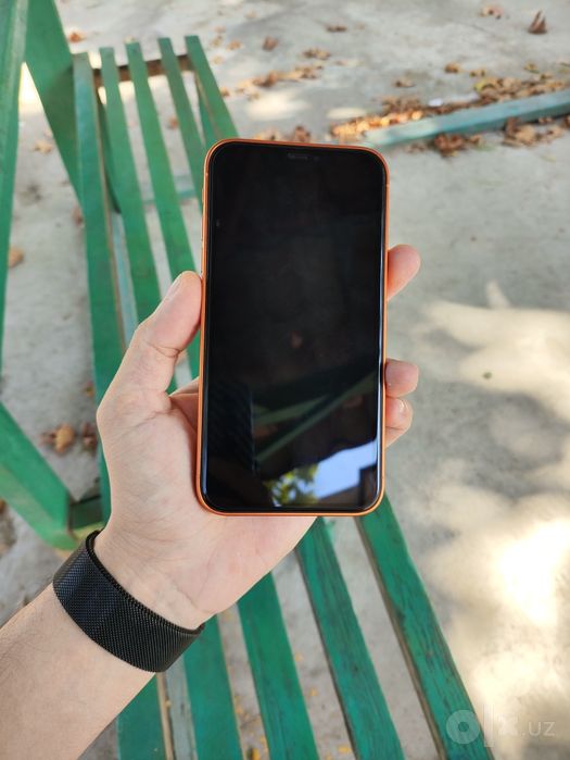 iPhone 11 17 pro qilingan