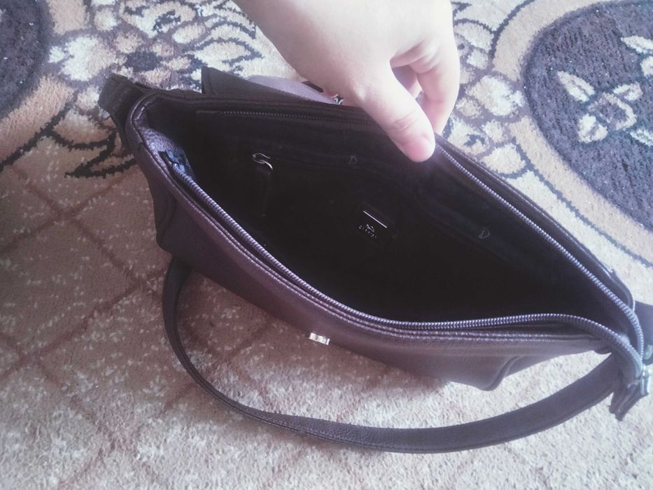 Женская сумка продам