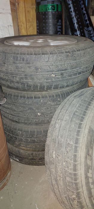 Шины с дисками .