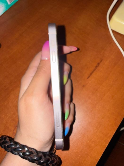 Iphone.    13 mini