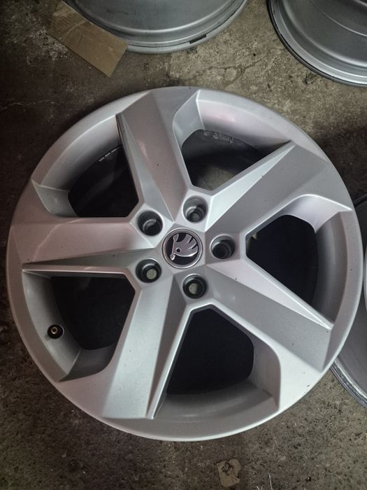 Jante originale r17 skoda, vw,audi ,seat