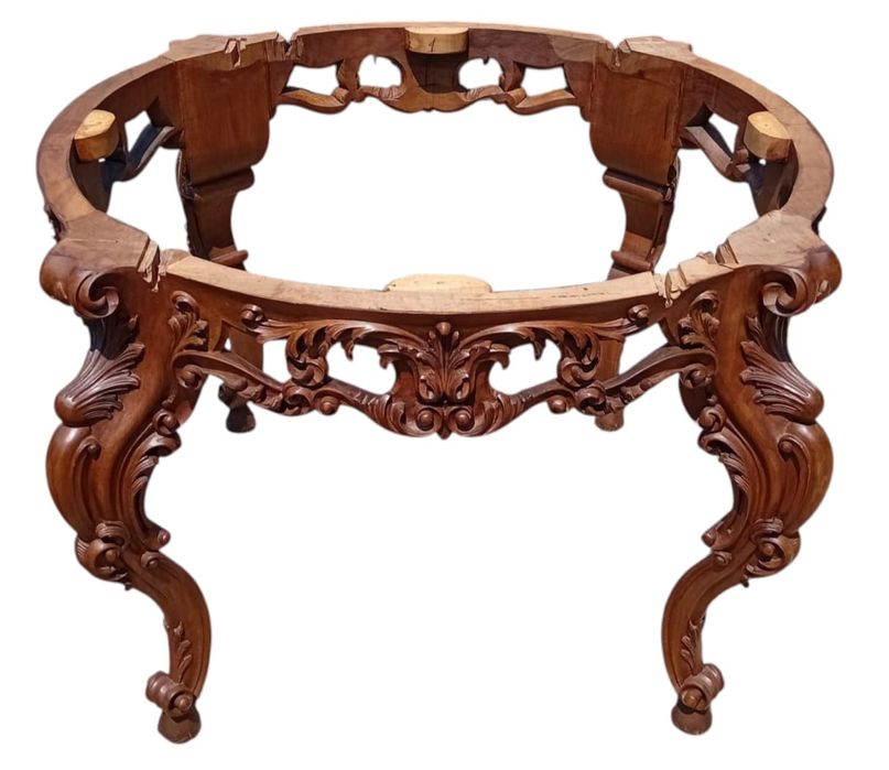 Sufragerie BAROC ( Masa , Scaune , Vitrina , Comoda ) Lemn masiv Nuc