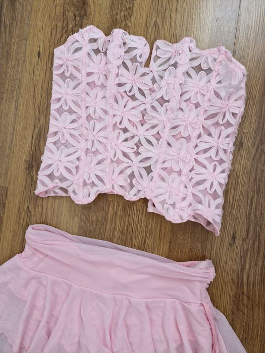 shein нов дамски комплект корсет и пола