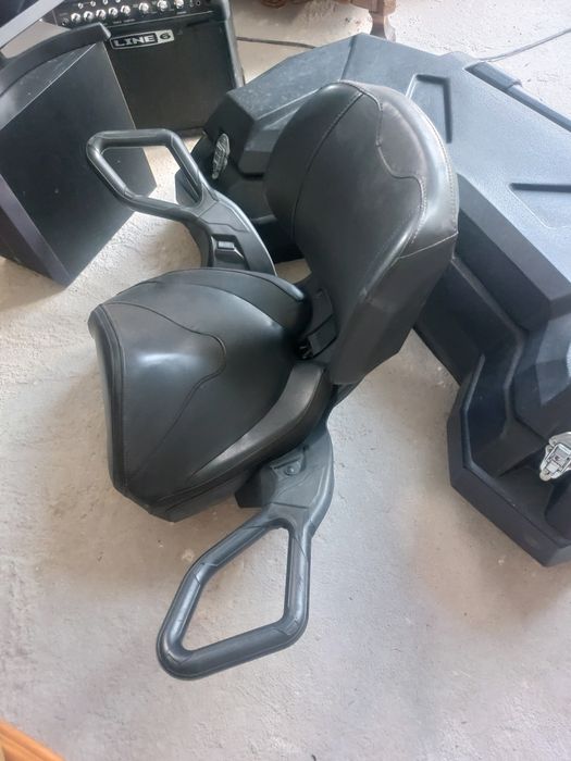Седалка заCan am 1000r xmr