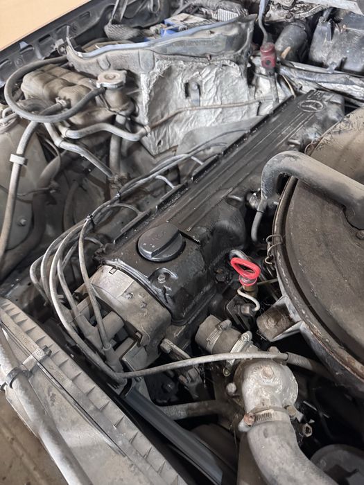 Двигател Mercedes M103 3.0 188hp - Документално изряден