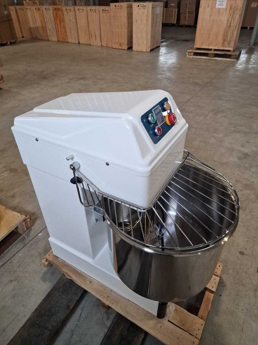 Malaxor spiral cu capacitate de 54 L,2 viteze,temporizator digital,NOU
