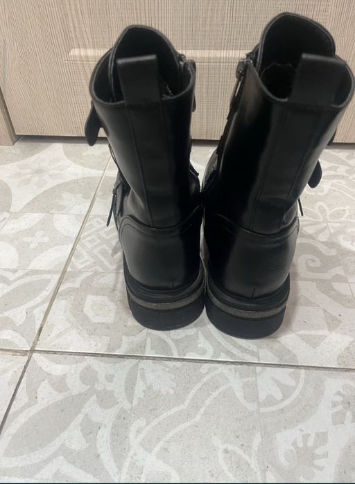 Ботинки женские 41 размер