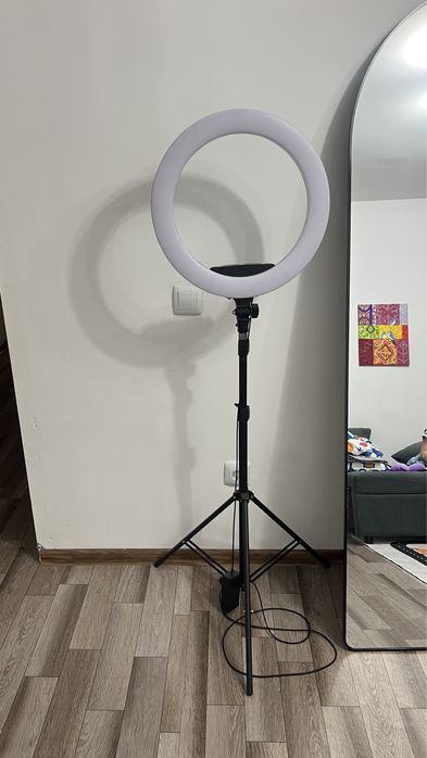 Профессиональная кольцевая лампа