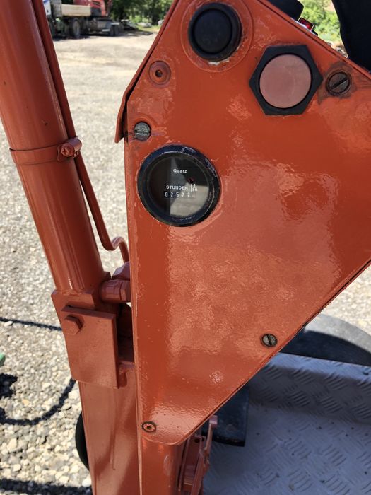 Vand masina de pavaje, 9000€,accept oferte sau schimburi