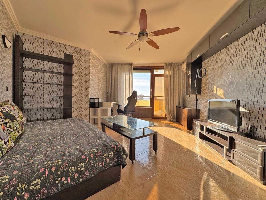 Обзаведен двустаен апартамент с гледка море, комплекс ”Антония”