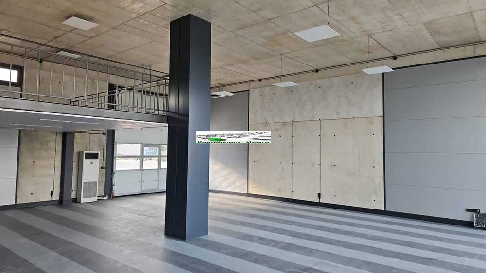 Дава се под наем Магазин в Пловдив, Беломорски - 180 кв.м за 1800 € - Снимка #1