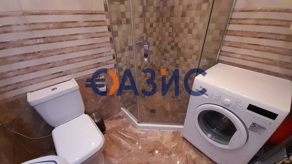 Продава се Двустаен апартамент в к.к. Слънчев бряг - 87 кв.м за 580 €/кв.м - Снимка #4
