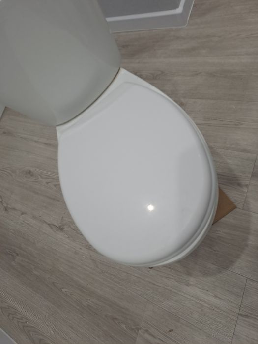 Продам унитаз...