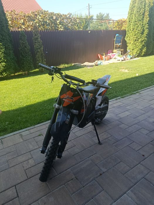 Vand motocicleta electrica