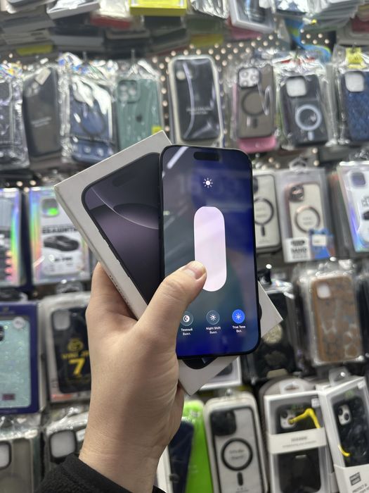 Айфон 16 pro 256гб в идеаль