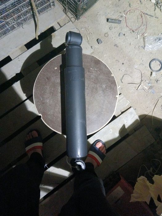 Амортизатор передний Камаз