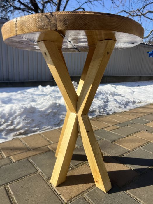 Măsuță de cafea rotundă din lemn