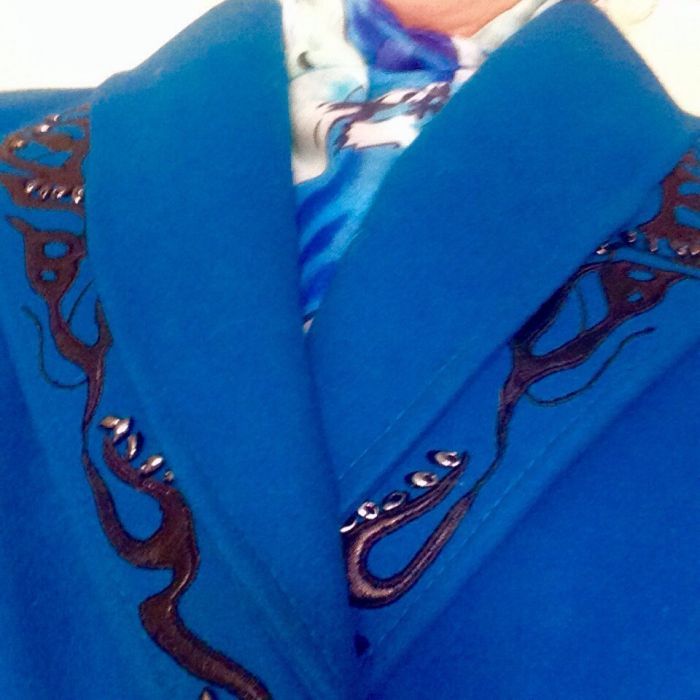 Продам пальто демисизонное удлененное