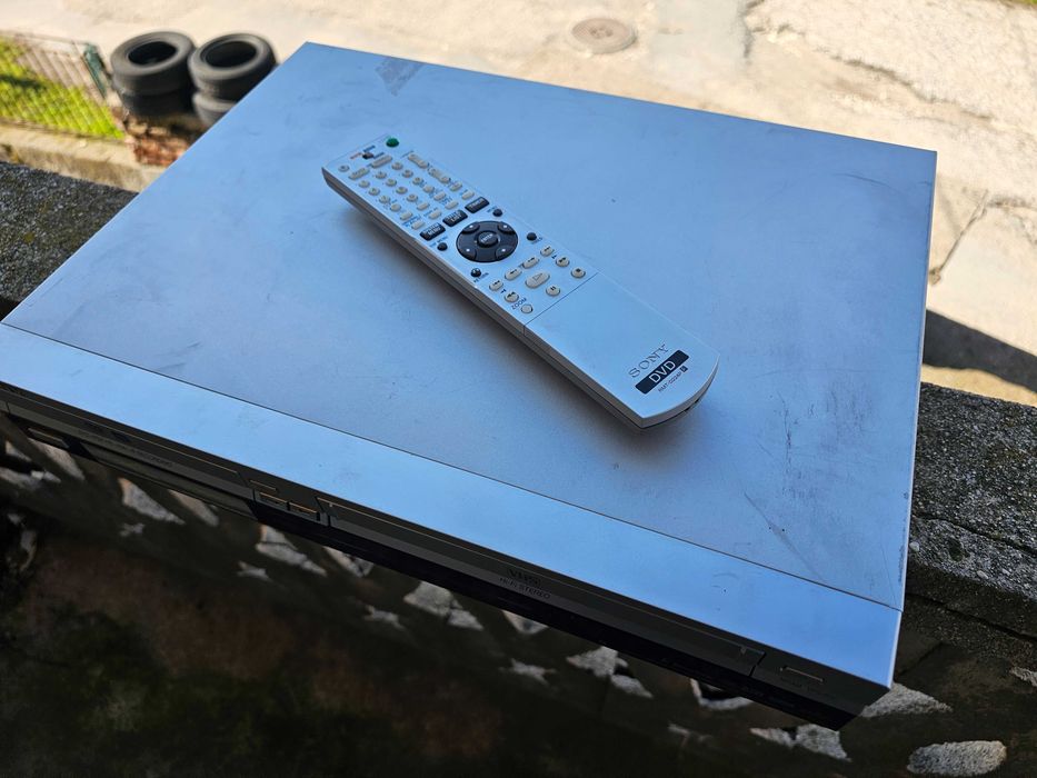 Sony RDR-VX420 DVD Video Recorder VHS