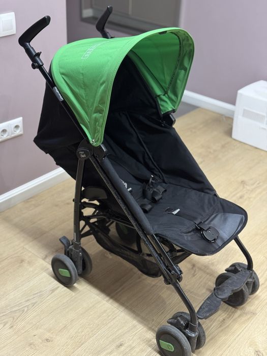 Продается прогулочная коляска