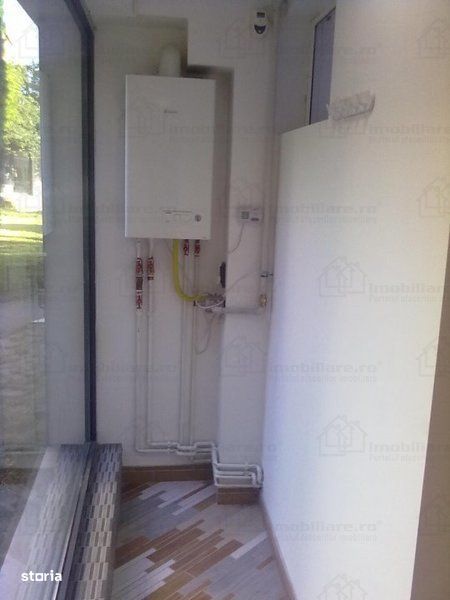 500 euro/luna dau in chirie Spatiu Comercial Ultracentral 40 mp