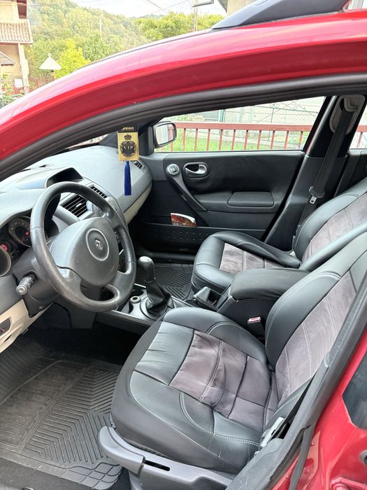 Vând Renault Megane 2