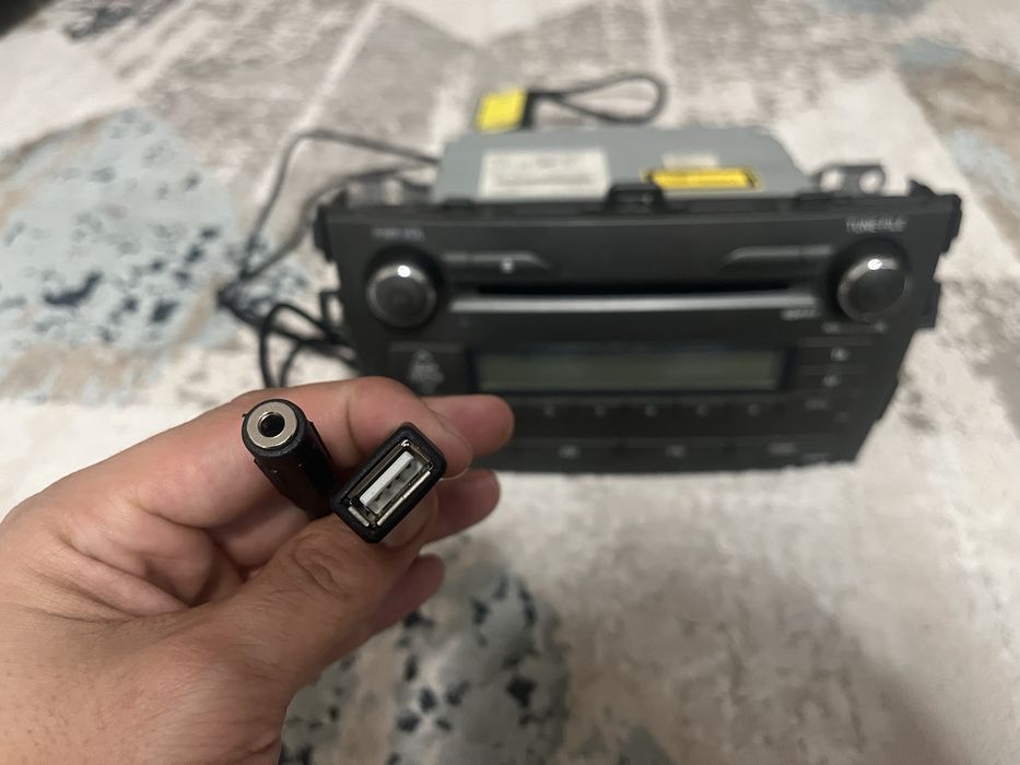 продам автомагнитолу