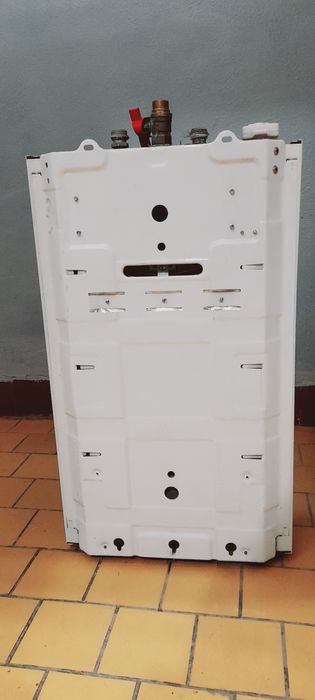 Продам Водонагреватель