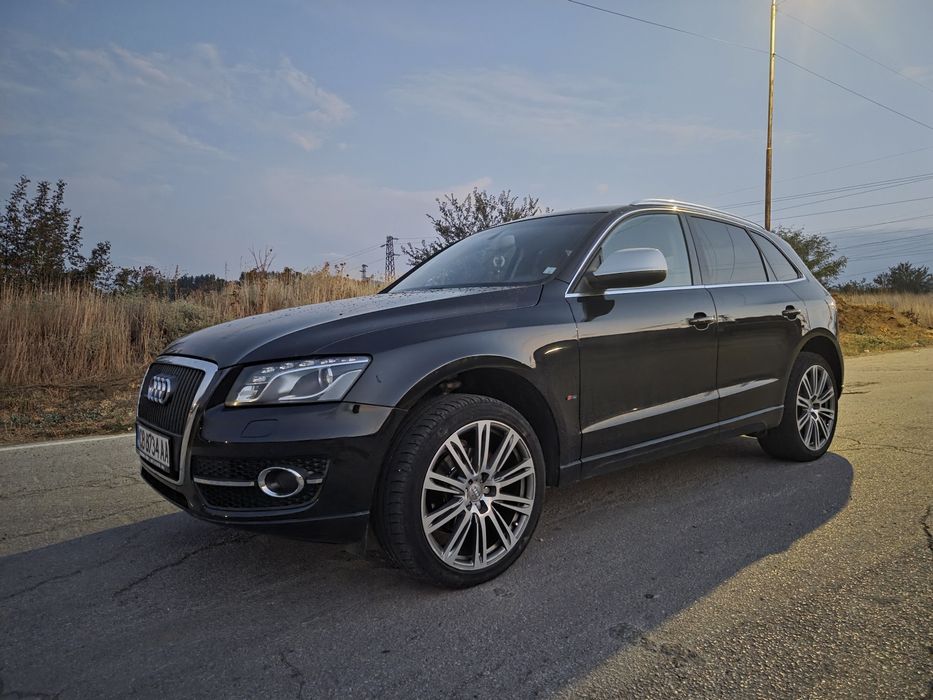 AUDI Q5 2.0 S line