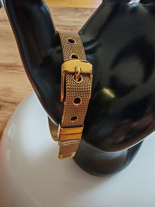 Дамско бижу - гривна