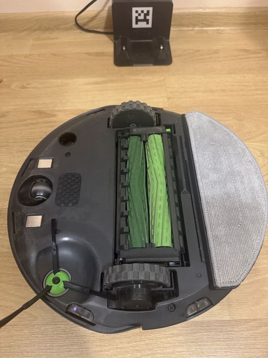 Робот прахосмукачка irobot j5