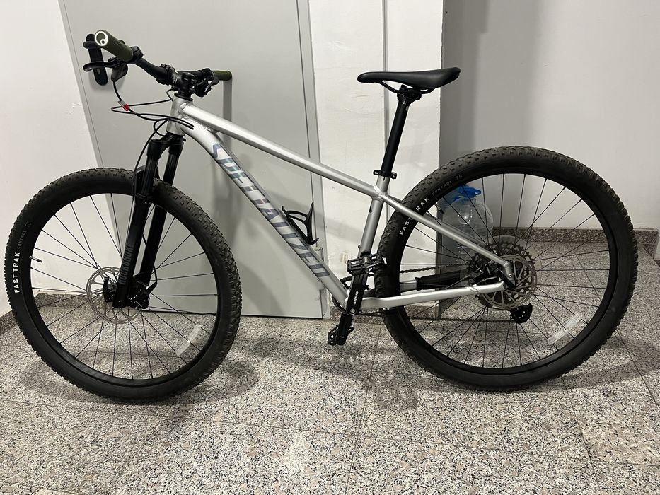 Велосипед Specialized Еxpert 29 M размер - Като нов !!