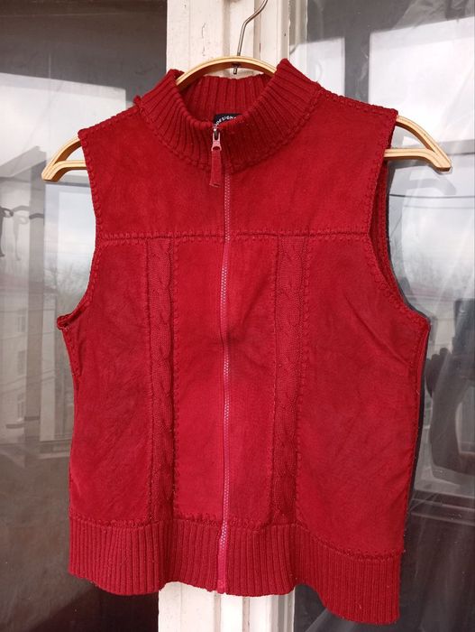 Жилет Камзул Сотилади