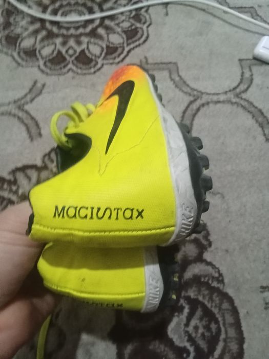 Продам кеды кроссовки