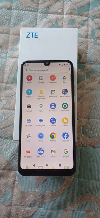 Мобильные телефон ZTE Blade V10