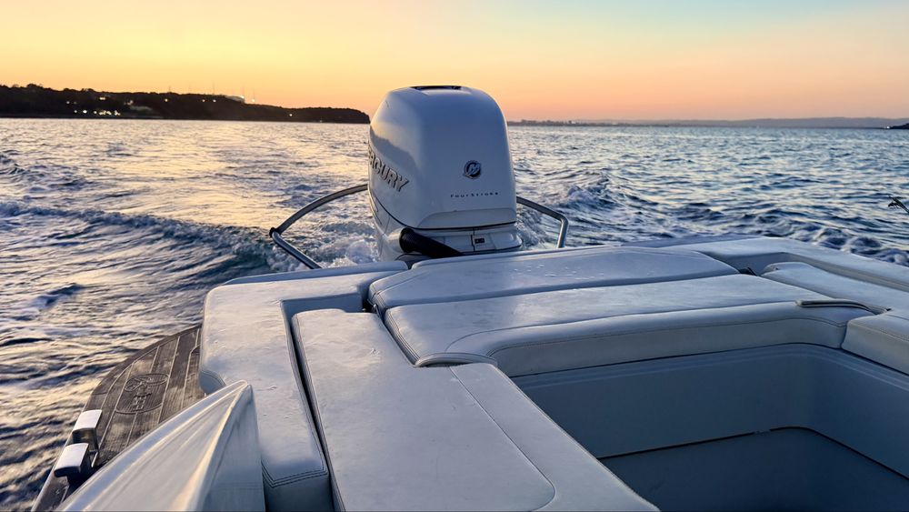 ЛОДКА Clear Libra Open 750