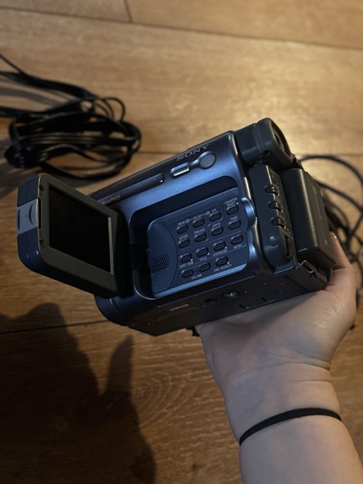 Видео камера sony video camera recorder ccd trv228e pal hi8