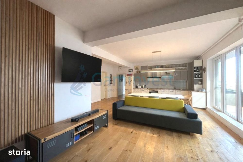 Penthouse de inchiriat in Oradea, cu 4 camere, central, GaminvestA2721
