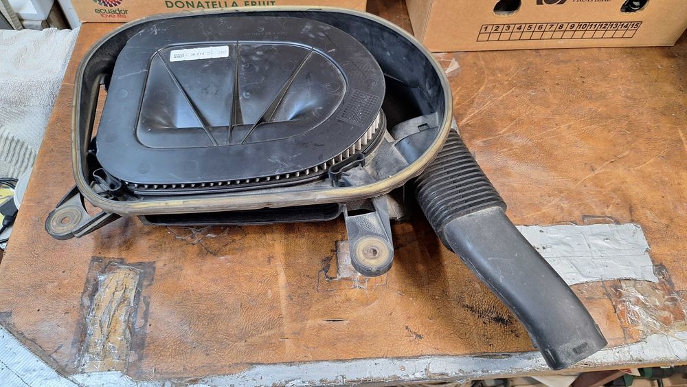 Кутия за въздушен филтър BMW X3 F25