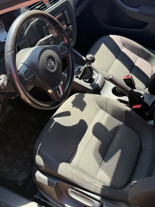 Vand Vw jetta 2012