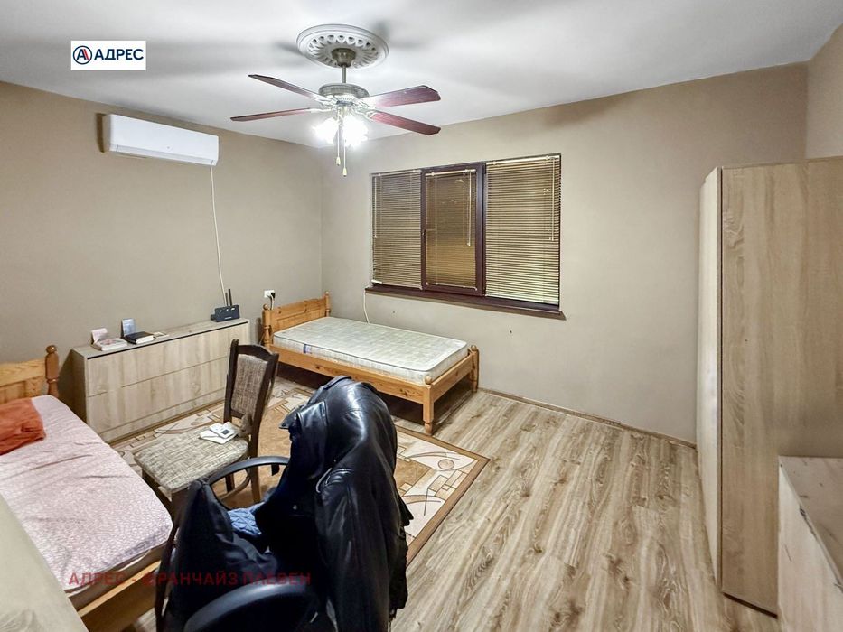 Етаж от къща в Плевен-Широк център площ 80 цена 160000