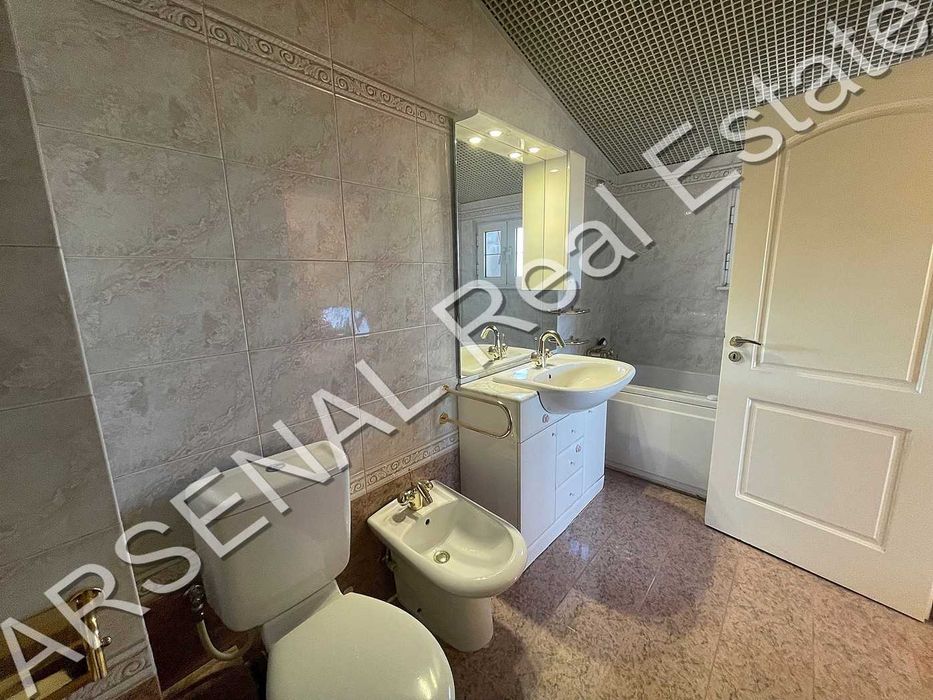 Дава се под наем Къща в София, Симеоново - 580 кв.м за 2700 € - Снимка #14