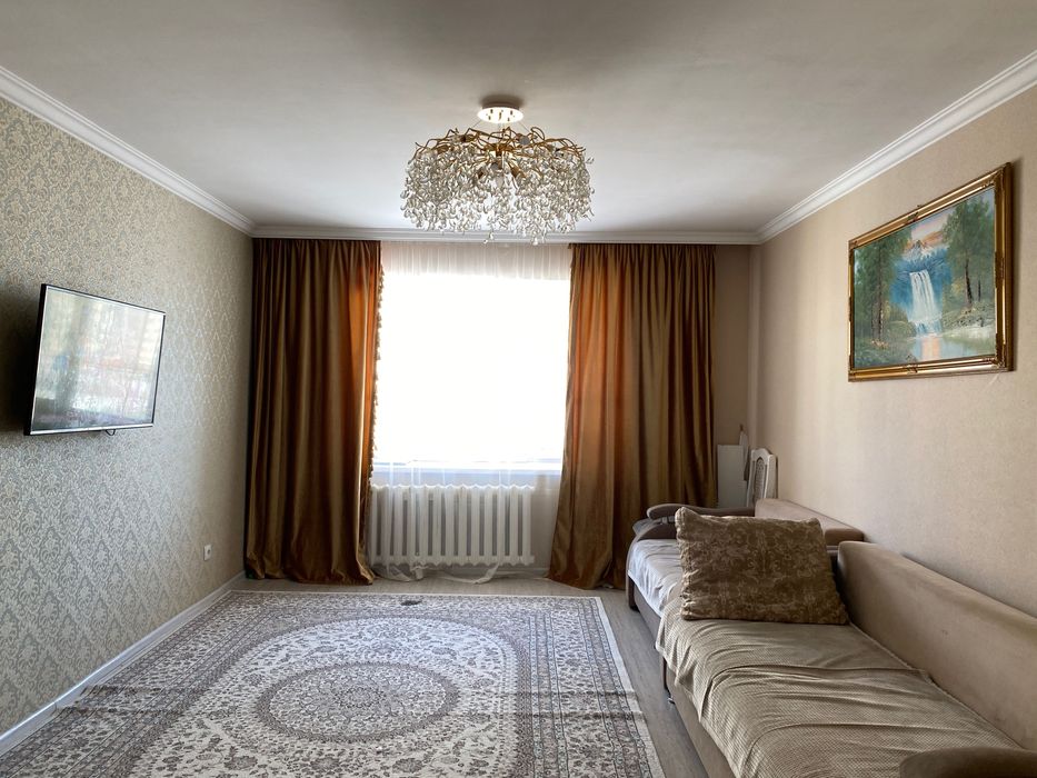 Полноценная 2х комнатная в р-не Пирамиды