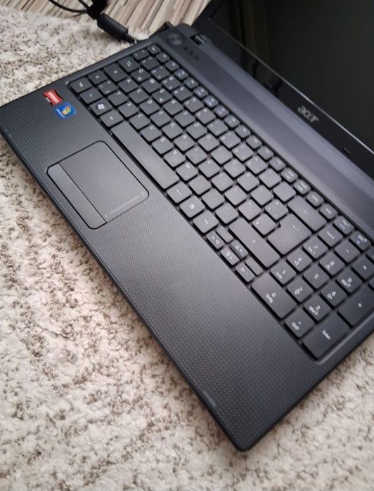 Laptop Acer Aspire 5552G.