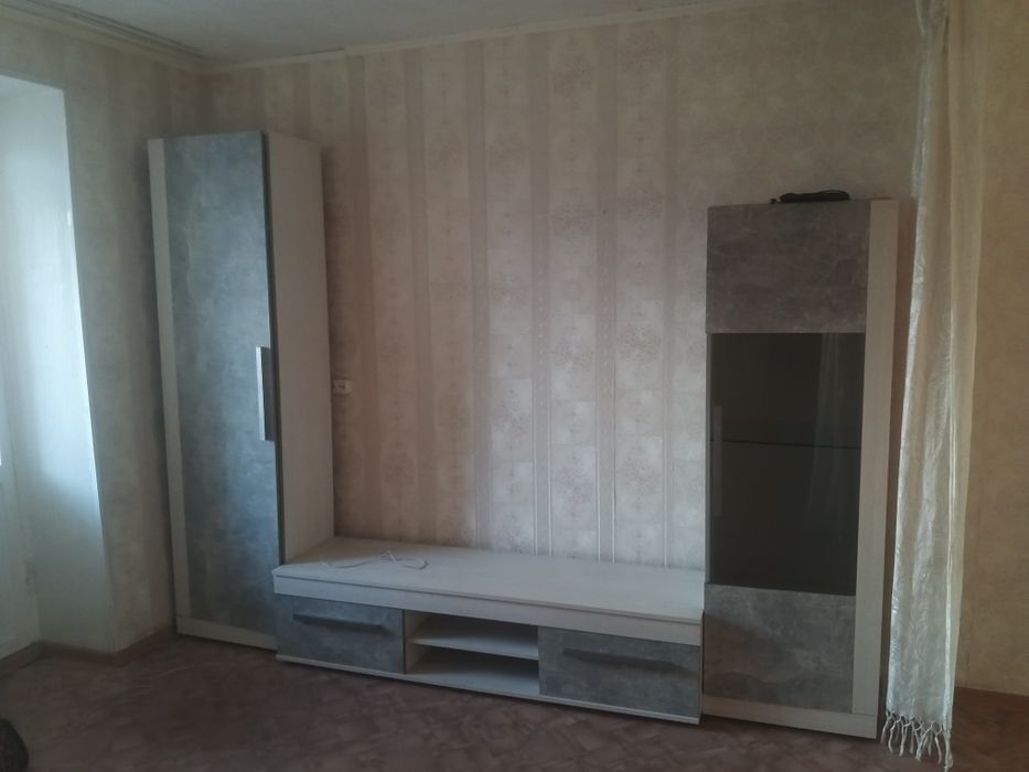 Продам стенку в гостинную