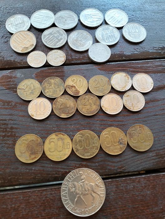 Monede vechi românești și străine