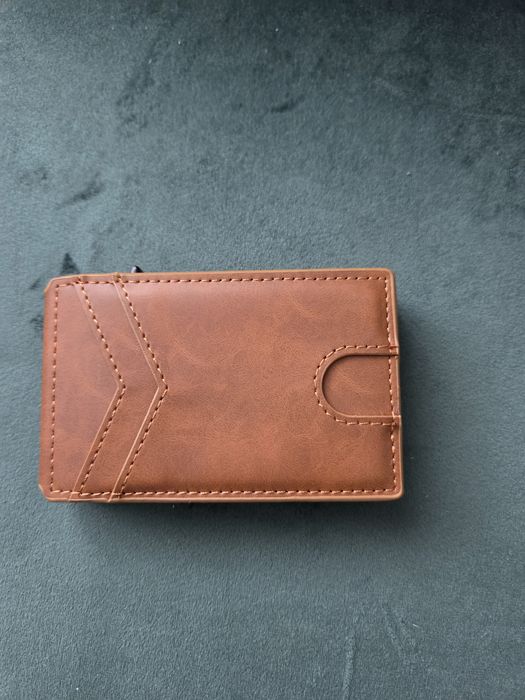Portofel minimalist slim / suport de cardurI